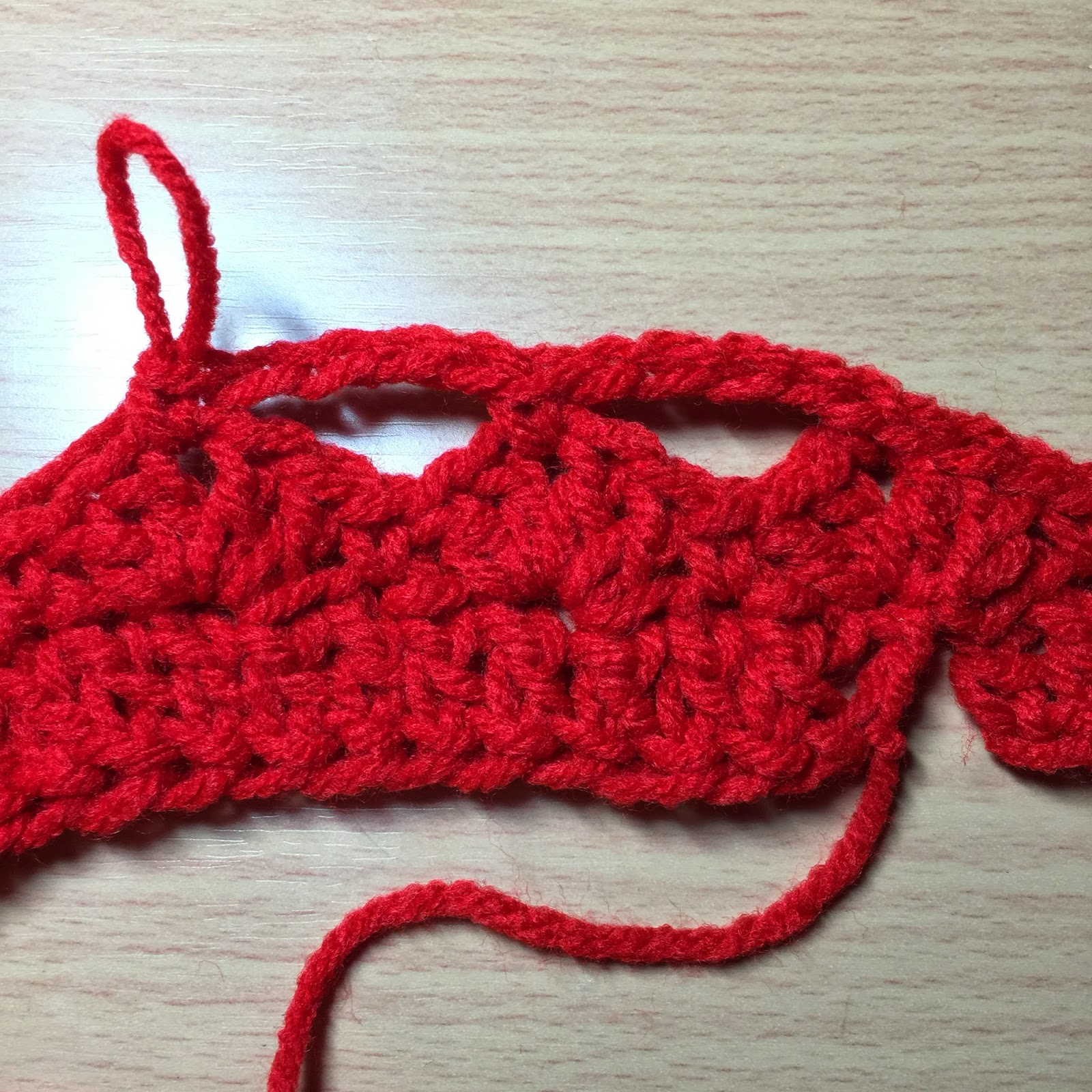 Crochet Wintery Pom Pom Cowl Pattern