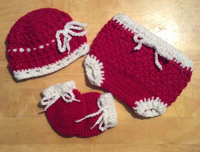 Crochet Fancy Baby Mittens