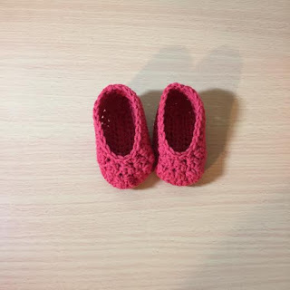 Crochet Simple Newborn Booties Tutorial