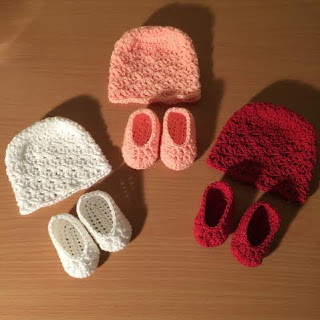 Crochet Simple Newborn Booties Tutorial